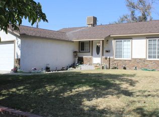 1051 W Avenue J7, Lancaster, CA 93534