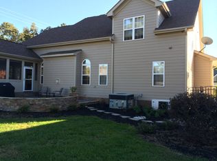 2037 Shingleback Dr, Wake Forest, NC 27587