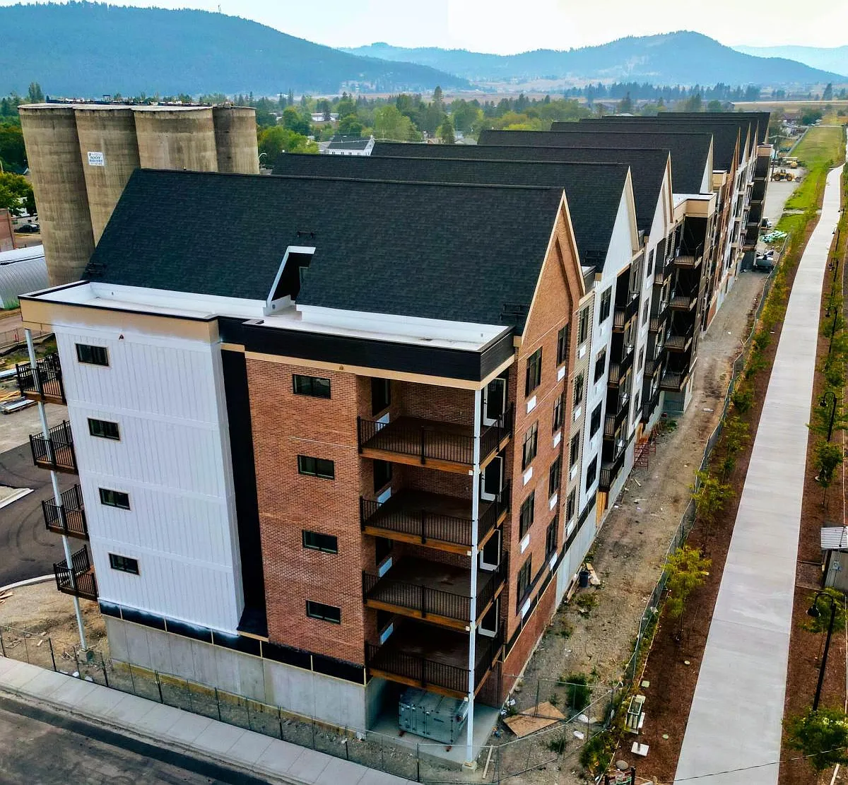 The Silos — Photo 4