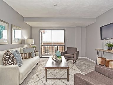 5 Ferry St Apt 3 Everett Ma Zillow