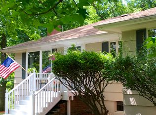 43 Skytop Rd, Cedar Grove, NJ 07009