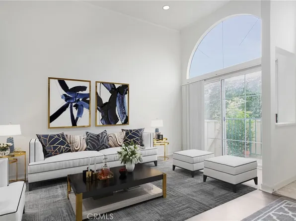 5455 Sylmar Ave APT 2101, Van Nuys, CA 91401