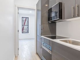 103 Macdougal St