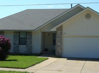 908 W Downing St, Springfield, MO 65807