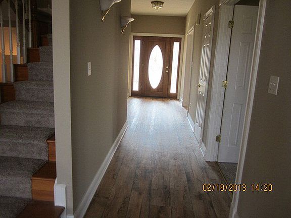 3rd image of 5560 Dee Acres Dr
