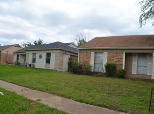 1520 Pebblewood Dr, Dallas, TX 75217