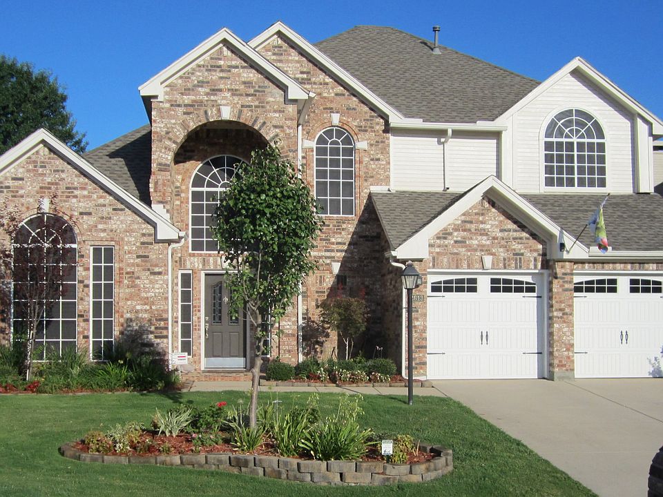 1st image of 2613 Skinner Dr