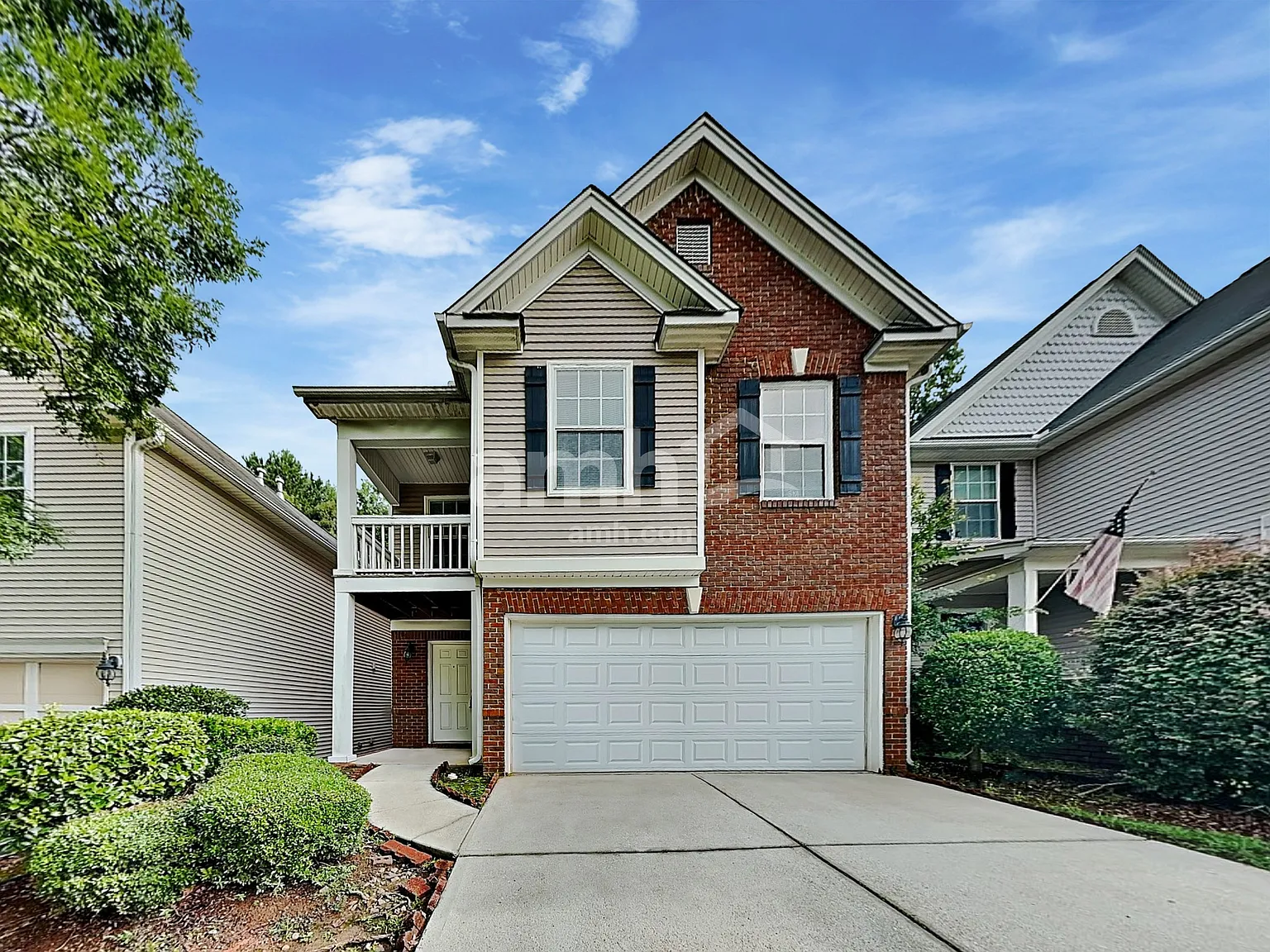 3 bed, 2.5 bath, 1843 sqft, $2,035 — Photo 1