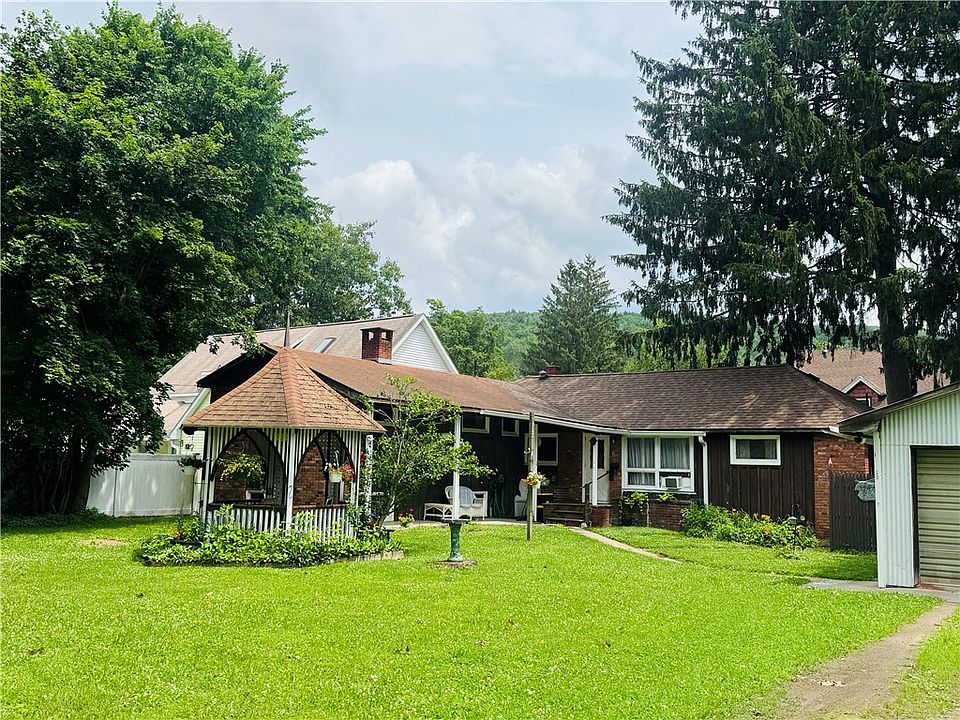 1st image of 10 Jefferson Ave