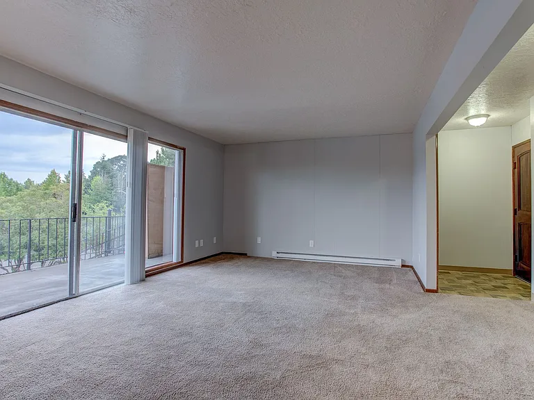 French Chateau Apartments — Photo 13