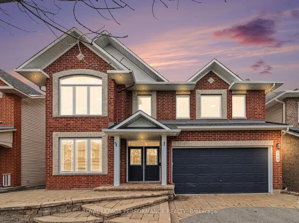 744 Larcastle Cir, Ottawa, ON K4A 4Z2