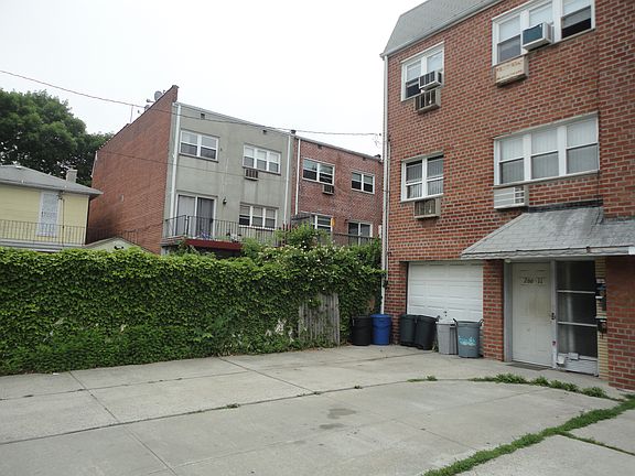 3rd image of 26611 E Williston Ave