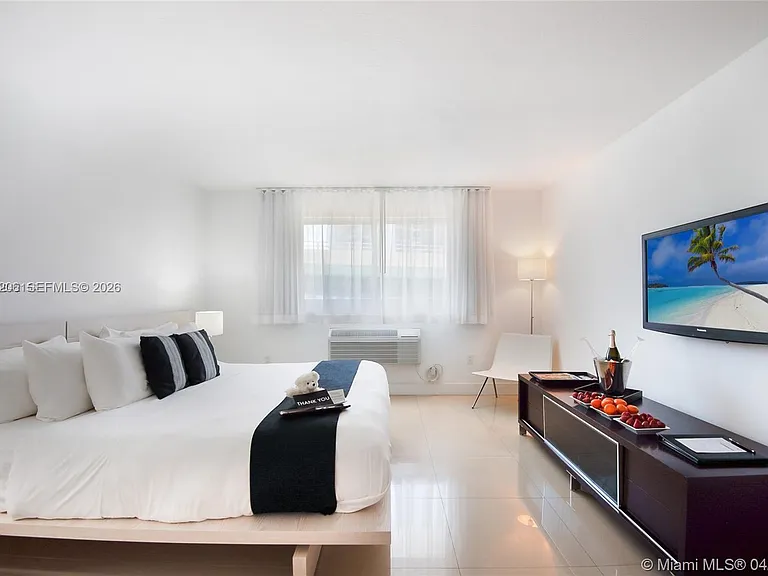 290 Bal Bay Dr #107 — Photo 6