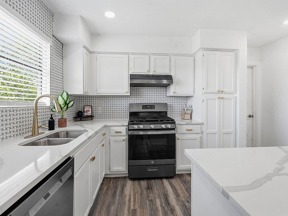 1st image of 5800 Pinon Vista Dr