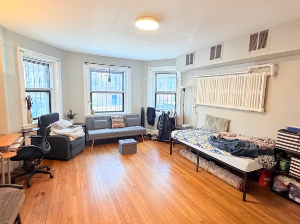 44 Fenway #2F, Boston, MA 02115