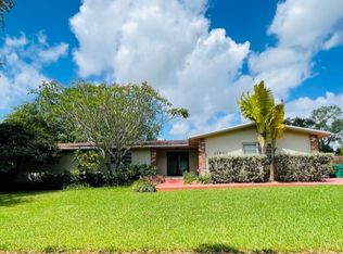 17500 SW 89th Ct, Palmetto Bay, FL 33157