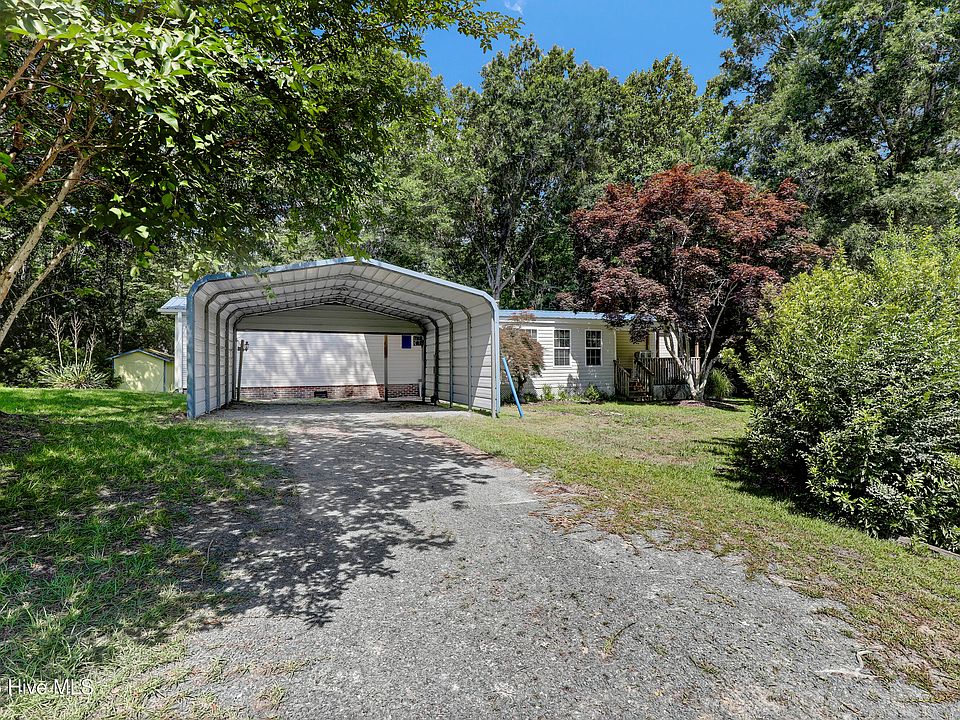 1st image of 714 Cedar Avenue