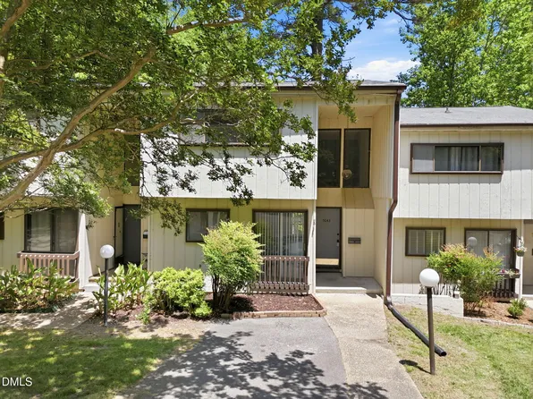5043 Tall Pines Ct, Raleigh, NC 27609