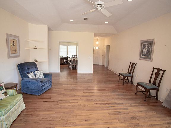 5th image of 20223 SE 141st Pl