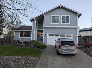 5727 Los Alamos Ct, Santa Rosa, CA 95409