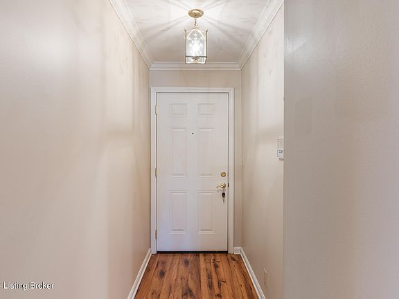 3rd image of 1304 Donard Park Ave