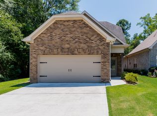 5541 Garden Valley Ln, Pinson, AL 35126