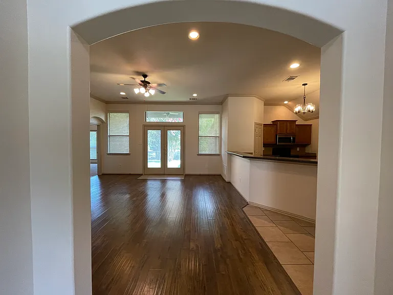 213 Midnight Dr — Photo 24