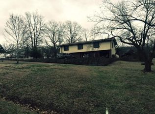 308 Briarcliff Ave, Hollister, MO 65672