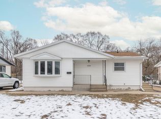 4008 Niles St, Waterloo, IA 50703