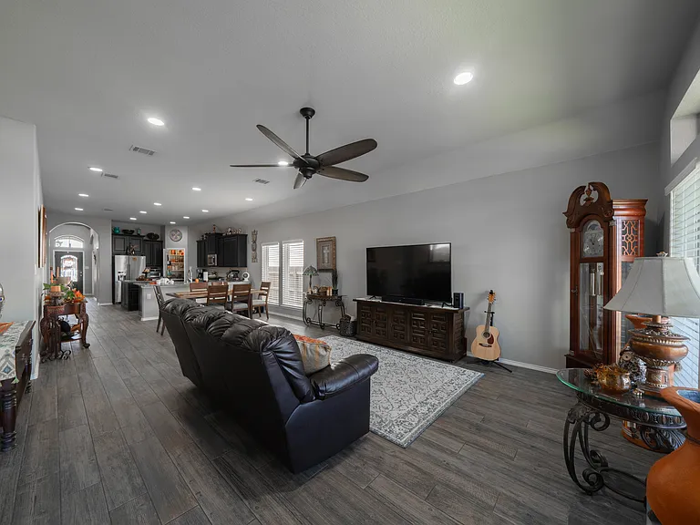 8840 Pinto Cyn — Photo 6
