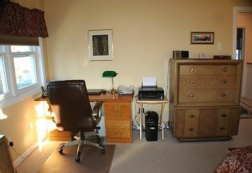 Master Suite Office Area