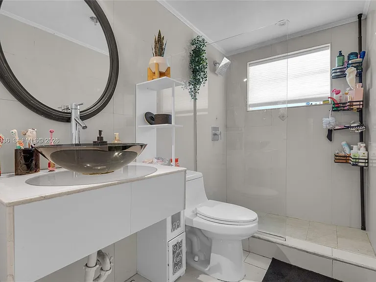 1450 NE 170th St #106 — Photo 12