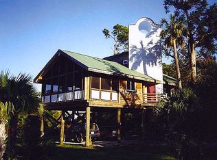 44 Lempesis Ln, Folly Beach, SC 29412