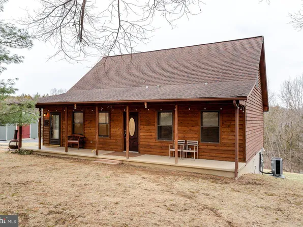 121 Spiker Ln, Strasburg, VA 22657