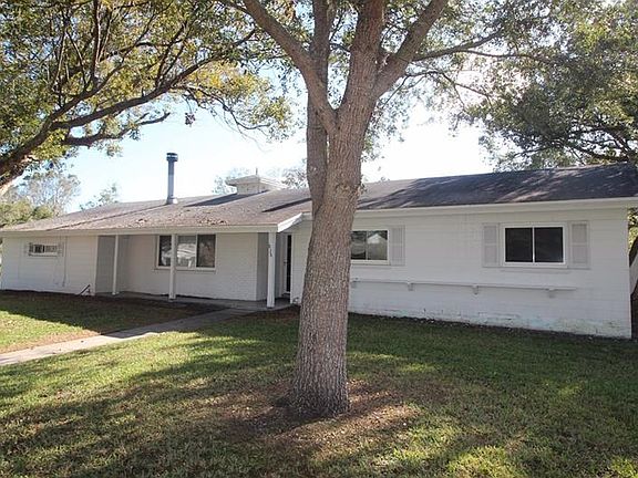 3rd image of 636 Carvell Dr