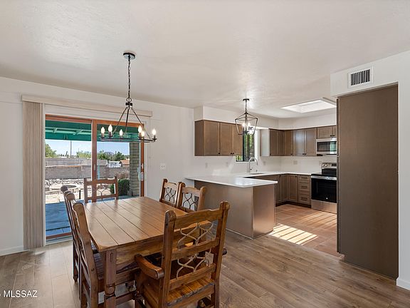 5th image of 2711 W Calle Del Santo
