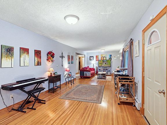 4th image of 516 Grove Ave