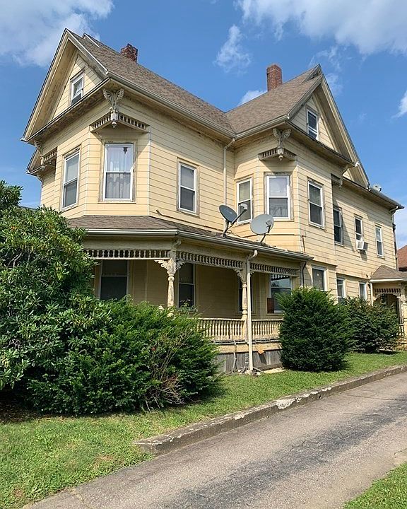 27 Ellis St, Brockton, MA 02301 Zillow