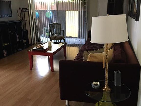 2nd image of 3526 Keystone Ave APT 1