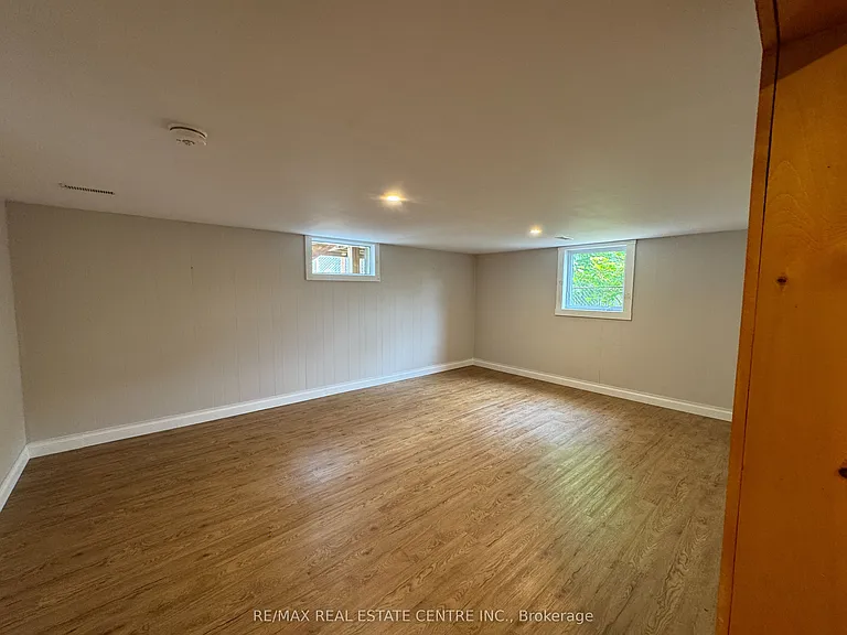 456 Speedvale Ave E #BASEMENT — Photo 12