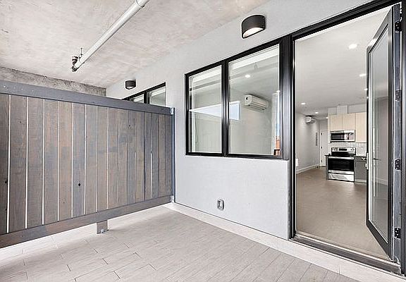 3rd image of 2505 3rd Ave #3-C