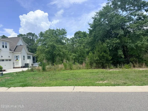 3906 Bay Colony Rd NE #285, Leland, NC 28451