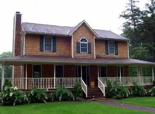 6 Snagwood Rd, Foster, RI 02825