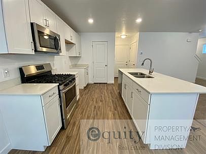 1st image of 3608 W Grassland Dr