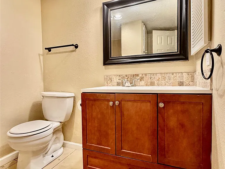 5800 Lumberdale Rd #86 — Photo 15