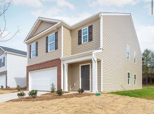 2527 Lily Dr, Haw River, NC 27258