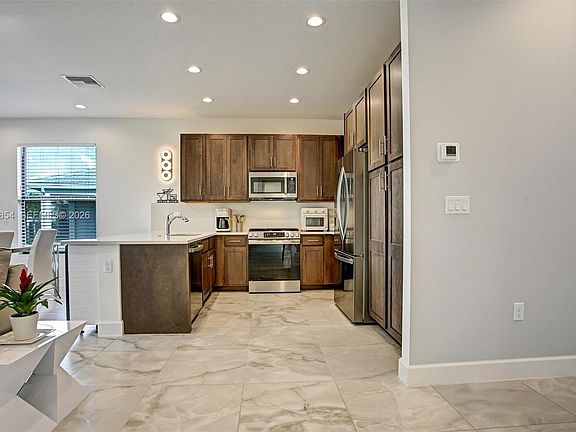 4th image of 12799 SW Middlecreek Rd