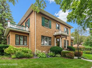 947 N Oak Park Ave, Oak Park, IL