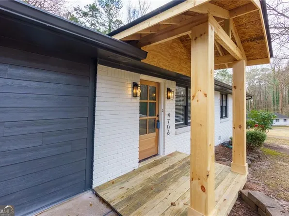 4706 Lincoln Way, Lilburn, GA 30047