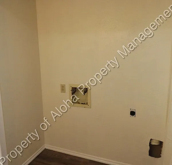 1115 N Arthur Ln — Photo 8